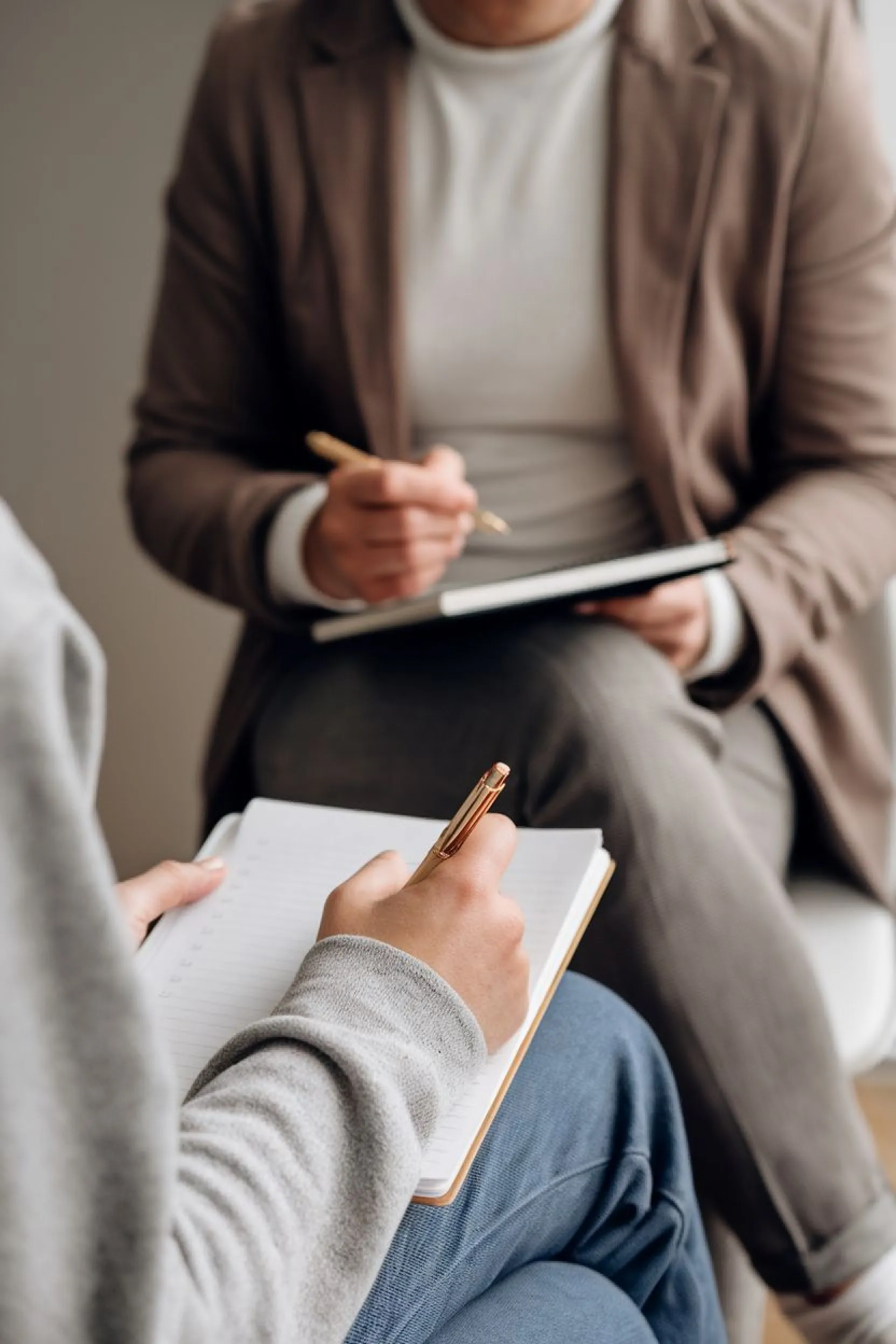 Wykresy finansowe — modelowanie scenariuszy